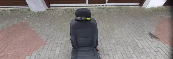 Volkswagen Golf VII Front passenger seat 