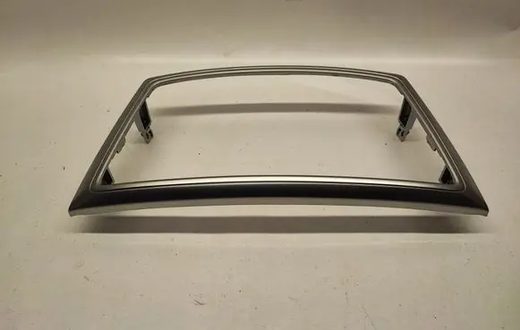 Mercedes-Benz GL X166 Radio/GPS head unit trim A1666801917