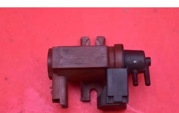 Ford Focus C-MAX Vacuum valve 6G9Q9E882CA