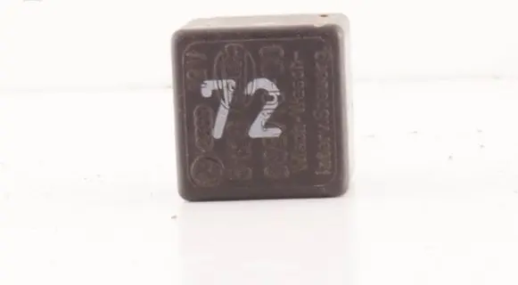 Volkswagen Golf III Other relay 191955529