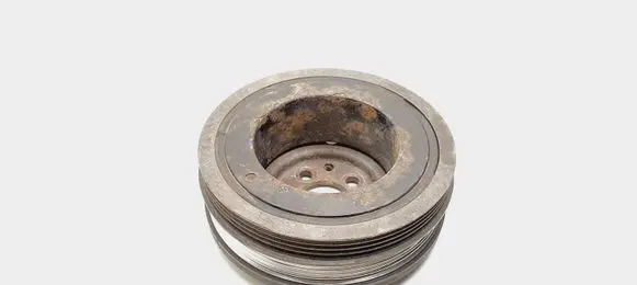 Audi A4 S4 B5 8D Crankshaft pulley 028105243Q