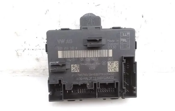 Volkswagen Golf VIII Door control unit/module 5Q0959592K