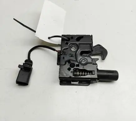 Audi e-tron Engine bonnet/hood lock/catch 4KE823509