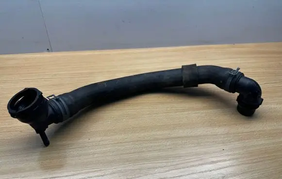 Volkswagen PASSAT B8 Engine coolant pipe/hose 3C012291D 5Q0122101CM