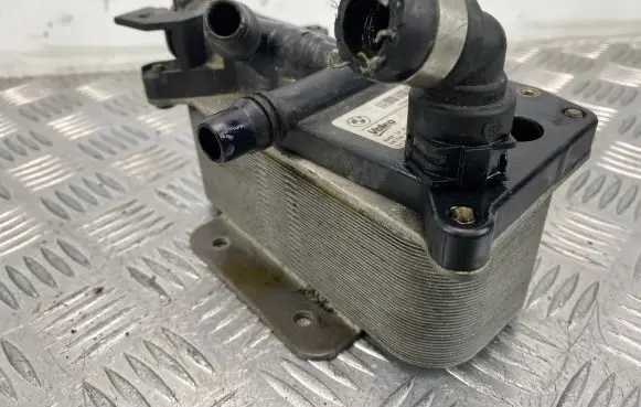 BMW 5 F10 F11 Engine oil radiator 763858201 9063213127 M153717C
