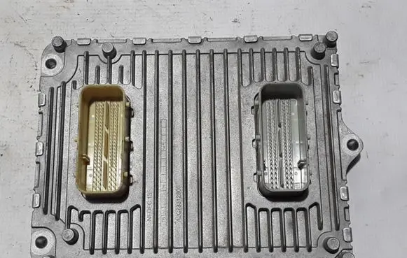 Chrysler Pacifica Engine control unit/module 68267021AD