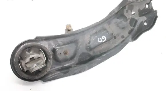 Infiniti Q30 Rear upper control arm/wishbone