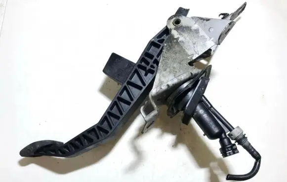 Clutch master cylinder