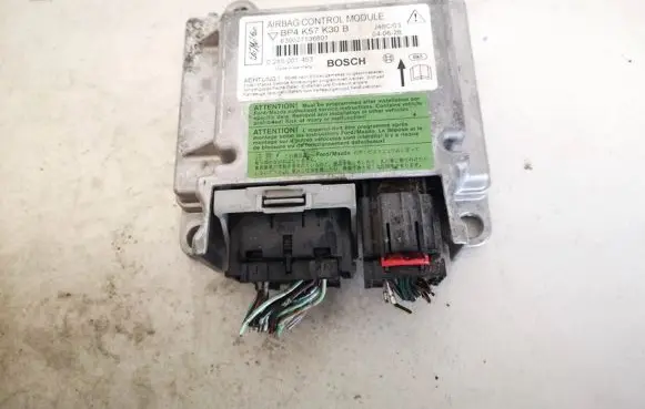 Mazda 3 I Airbag control unit/module bp4k57k30b 0285001453