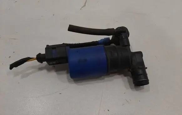 Volvo V60 Headlight washer pump AV6113K082AA F23WB