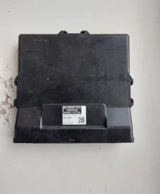 Toyota Prius (XW30) Engine control unit/module ECU 8968147100