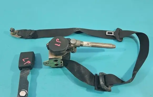 Mercedes-Benz Sprinter W901 W902 W903 W904 Front seatbelt IMPRK1533561