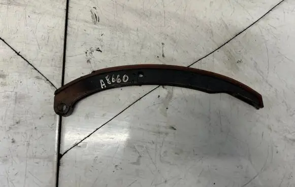 Mazda 5 Slide rail for timing chain 