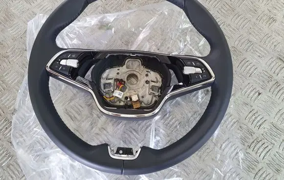 Skoda Octavia Mk4 Steering wheel 5E3959542D 5E3419093AF