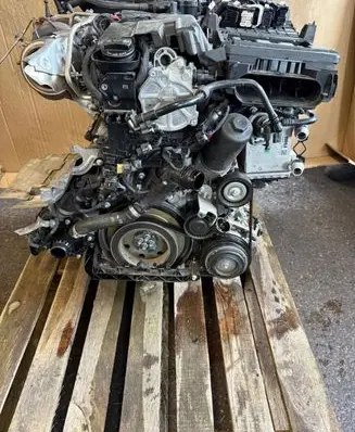Mercedes-Benz C W206 Engine