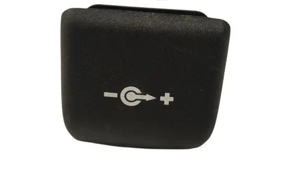 BMW 4 F32 F33 12 V Socket (rear) 6904008