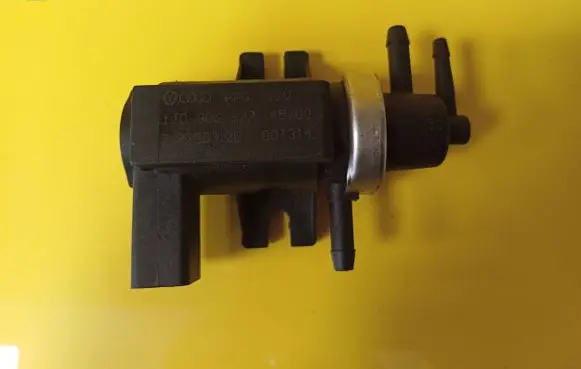Volkswagen PASSAT B5 Turbo solenoid valve 1J0906627
