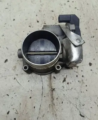 Volkswagen Touareg II Throttle valve