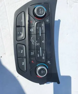 Ford Kuga II Air circulation switch GJ5T-18C612-DK