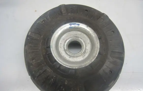 Opel Mokka X Front upper strut mount 95212727