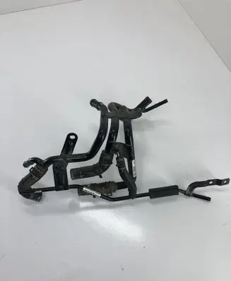 Volkswagen Tiguan Engine coolant pipe/hose 04L121064AE 5Q0121064BB