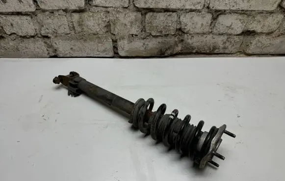 Mercedes-Benz C W205 Front shock absorber with coil spring