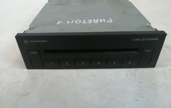 Volkswagen Phaeton CD/DVD changer 3D0035110