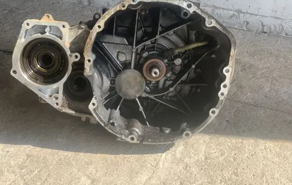 Renault Koleos I Manual 6 speed gearbox 5652639 JY761