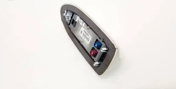 Volvo XC60 Aerial GPS antenna 31210327 28074082