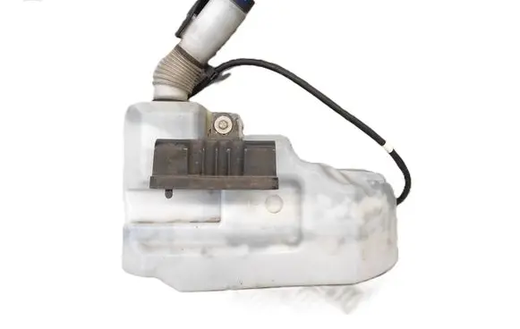 Windshield washer fluid reservoir/tank