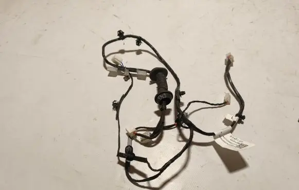 Foton Tunland V7 V9 Rear door wiring loom P137400002526