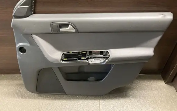 Volvo V50 Front door card panel trim 30755293
