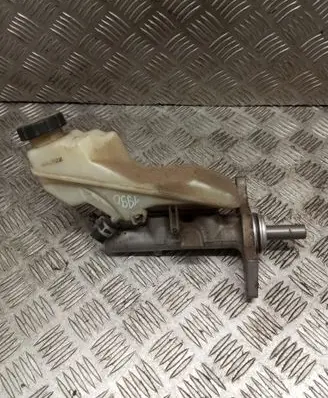 Toyota Corolla E120 E130 Master brake cylinder 744712514