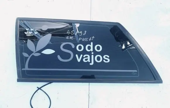 Volkswagen PASSAT B4 Rear side window