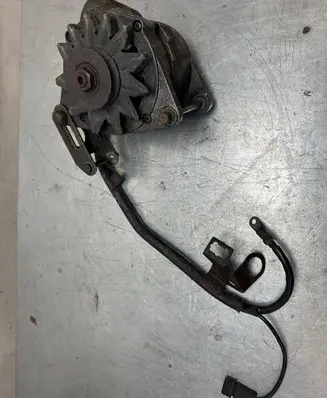 BMW 7 E32 Generator/alternator 0120469775