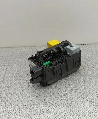 Peugeot 208 Fuse module 9812661980 66652X 2010EC000