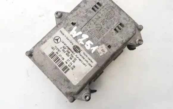 Mercedes-Benz R W251 Headlight ballast module Xenon 74284600 A0038205826