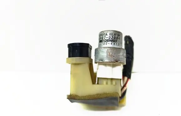 Toyota Corolla E90 Other relay 9098702004
