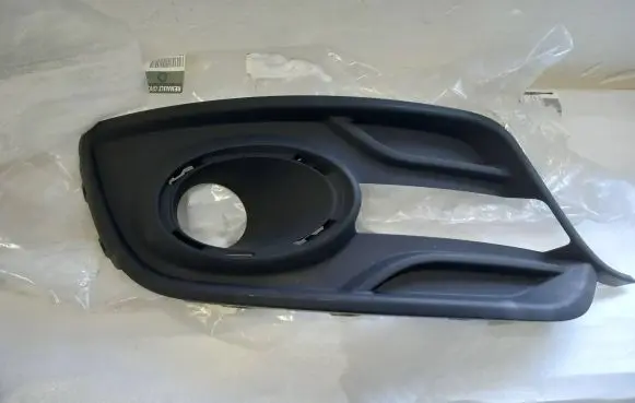Renault Megane III Front fog light trim/grill 261A21417R 261A26515R