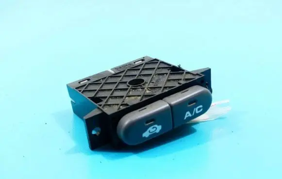 Honda HR-V Seat control switch IMPRK960976