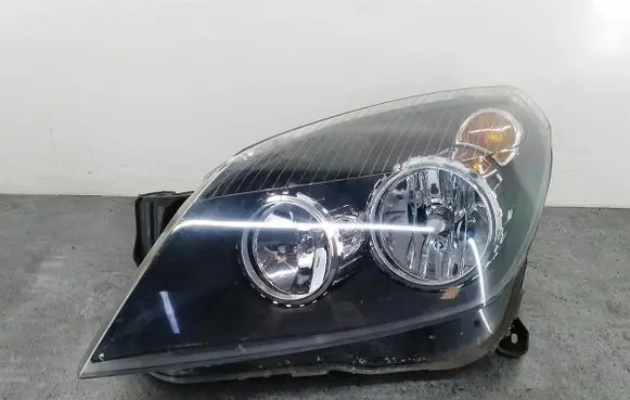 Opel Astra H Headlight/headlamp