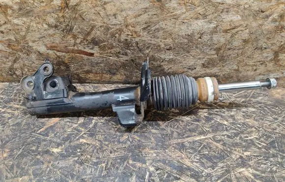 Mercedes-Benz B W245 Front shock absorber/damper A1693201130