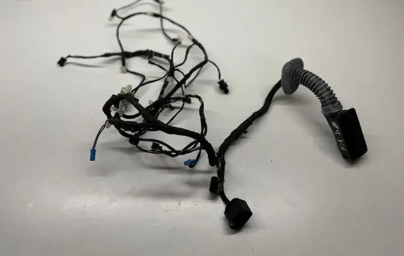 BMW X5 F15 Front door wiring loom 9306000