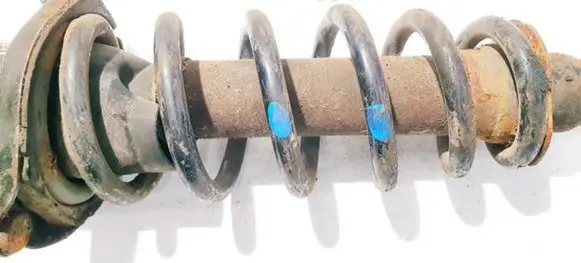 Toyota Avensis T250 Rear coil spring