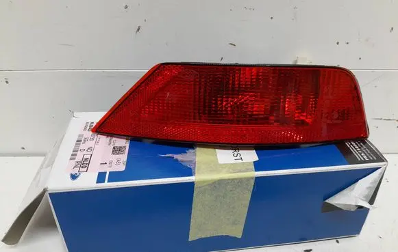Ford Kuga II Rear fog light 2013949 CN1515K273AD