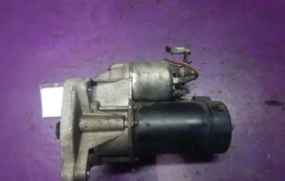 Peugeot 206 Starter motor