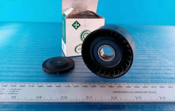 Audi A4 S4 B7 8E 8H Belt tensioner pulley 059903341G