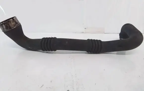 Opel Movano B Intercooler hose/pipe 144604965R