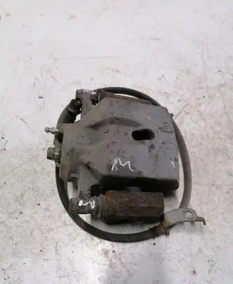 Toyota Prius (XW30) Front brake caliper