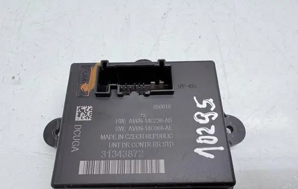 Volvo V40 Door control unit/module 31343872